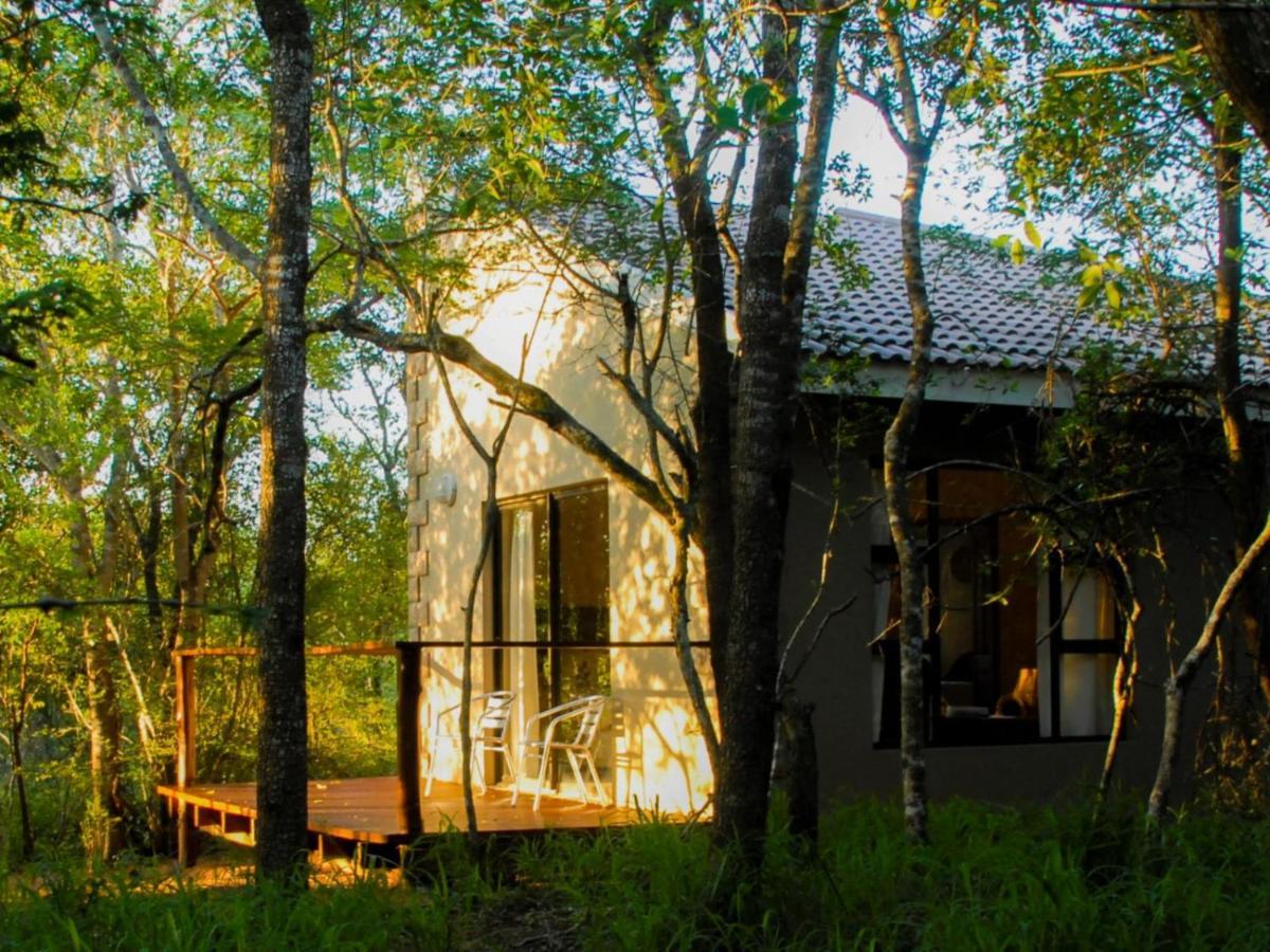 Umkhumbi Lodge Hluhluwe Εξωτερικό φωτογραφία