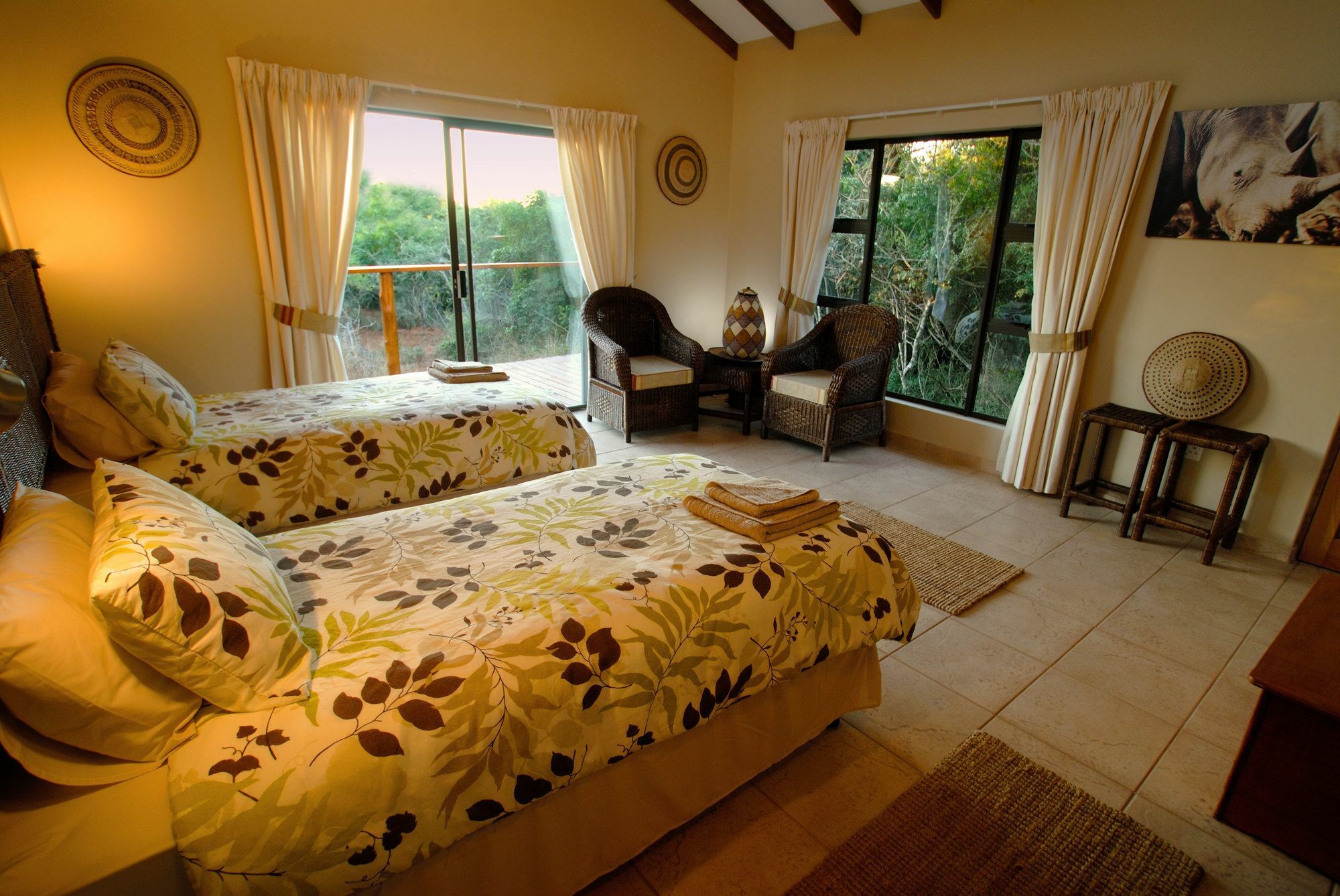Umkhumbi Lodge Hluhluwe Εξωτερικό φωτογραφία